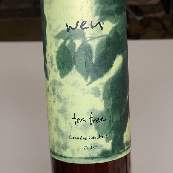 Wen Tea Tree Restorative Cleansing Conditioner for all hair types 32 Floz - Picture 2 of 6